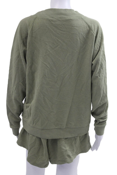 Universal Thread Womens V Neck Sweatshirt Shorts Set Green Size Medium/Large