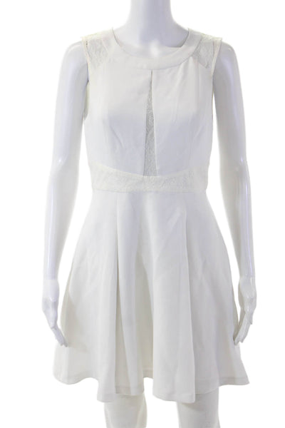 BCBGeneration Women Fit & Flare Dress Sleeveless White Knee-Length Size 6