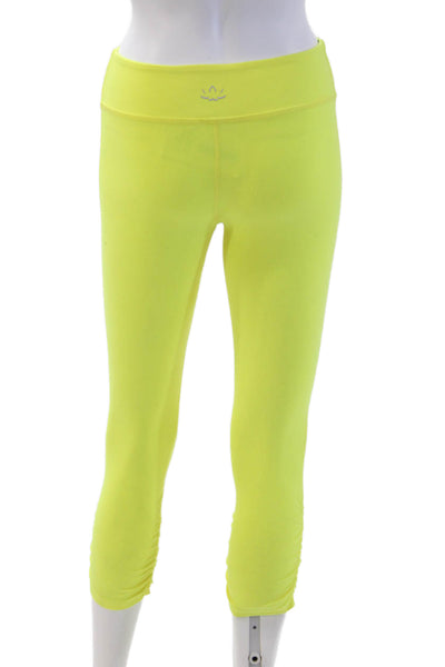 Beyond Yoga Womens Capri Leggings Yellow Size M