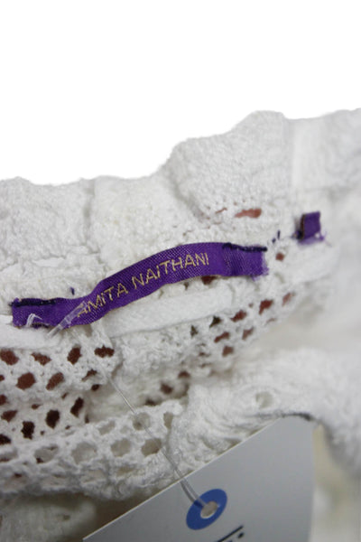 Amita Naithani Unisex White Floral Cotton Bohemian Button Shorts Size S