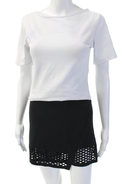 Lululemon Women Mini Wrap Skirt Black Geometric 55% Lycra Size 2