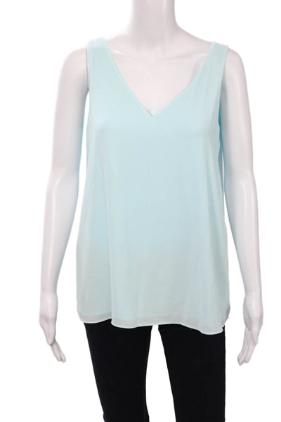 Lilly Pulitzer Women Light Blue V Neck Sleeveless Basic Tank Size S