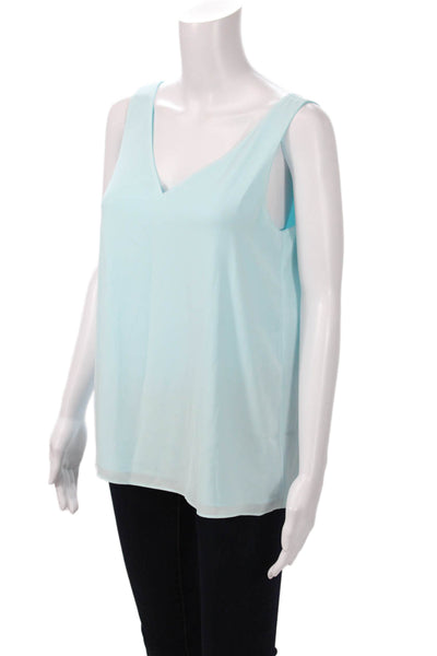 Lilly Pulitzer Women Light Blue V Neck Sleeveless Basic Tank Size S