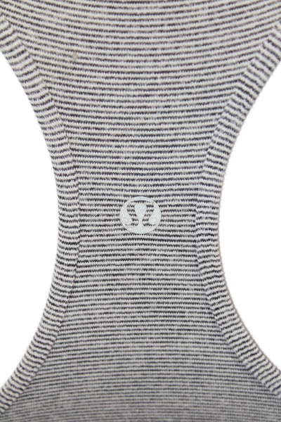 Lululemon Womens Striped Gray Sleeveless Tank Round Neck Poly Spandex Size S