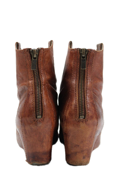 Frye Women's Leather Round Toe Wedge Ankle Boots Camel Size 7