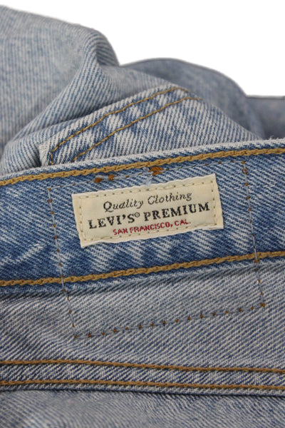 Levis Women Mom Straight Jeans Light Blue High Rise Button Size 32