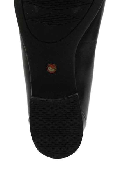 Clarks Womens Unstructured Low Heels Cap Toe Slip On Shoes Black Size 7.5