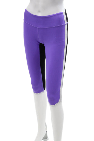 Lululemon Womens Purple Capri Leggings 88% Nylon 12% Lycra Size 4