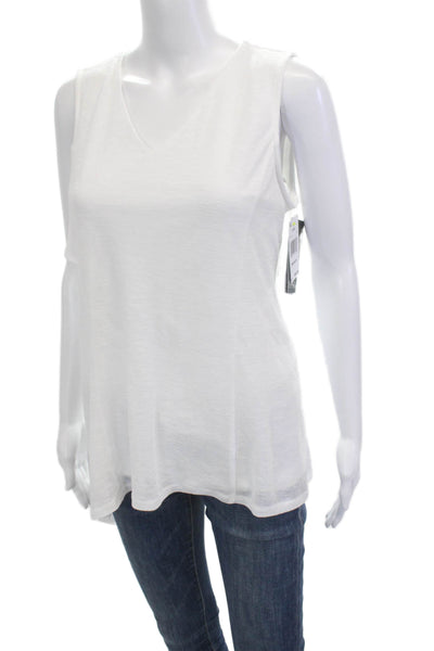 Lysse Women Basic Sleeveless V-Neck Tank White Size M