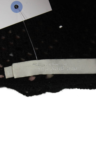 One Grey Day Unisex Black 100% Merino Wool Long Sleeve Cardigan Size M