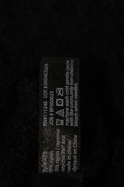 Barefoot Dreams® Womens Fluffy Rectangular Scarves Black Size 66X12"