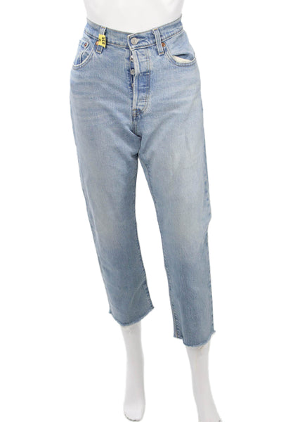 Levis Womens Mom Cropped Light Blue Jeans Size 28