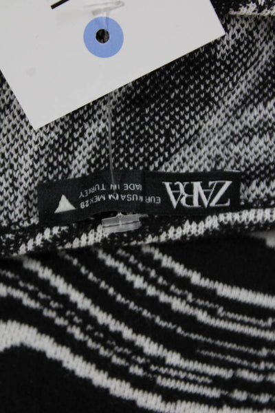 Zara Women Cropped Black Long Sleeve Graphic Round Neck Zip Top Size M