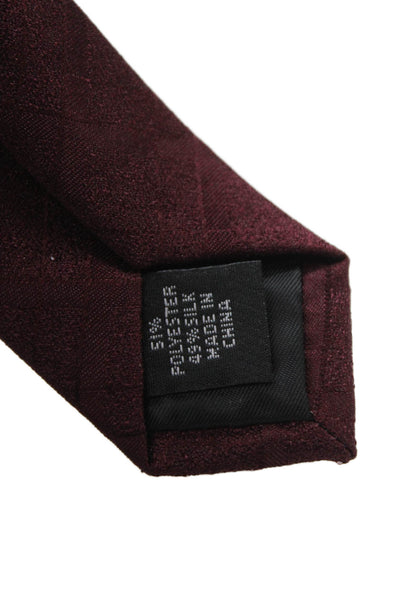 Calvin Klein Mens Geometric Diamond Print Tie Dark Red