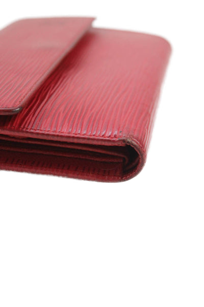Louis Vuitton Womens Epi Leather Gold Tone Sarah Wallet Red