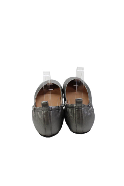 FitFlop Women's Round Toe Slip-On Ballet Flat Shoes Silver Size 9