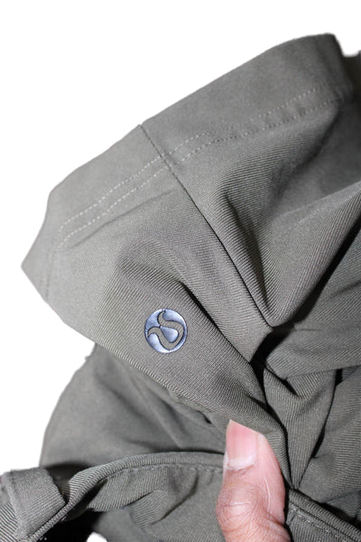 Lululemon Mens Athletic Shorts Green Nylon Blend Zip Size 38