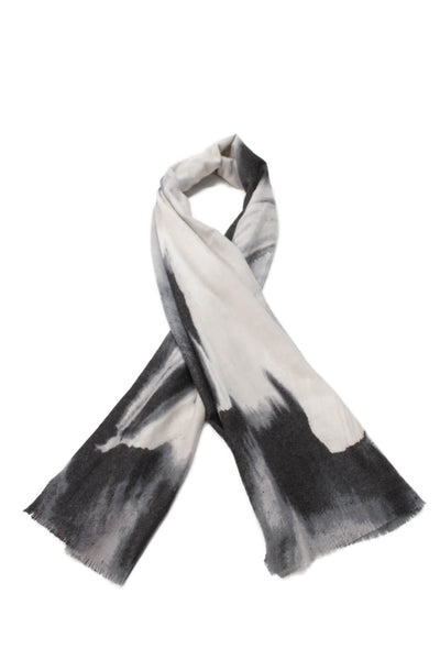 Max Studio Womens Abstract Print Scarf Gray Size 75X25"