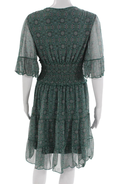 Max Studio Women Fit & Flare Green V-Neck Knee Length Dress Half Sleeve Size M