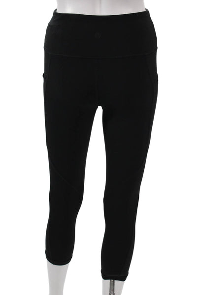 Athleta Women Black Capri Leggings 75% Nylon Size XS