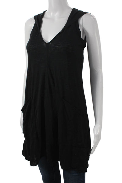 Becca Women V-Neck Tank Top Black Size XS
