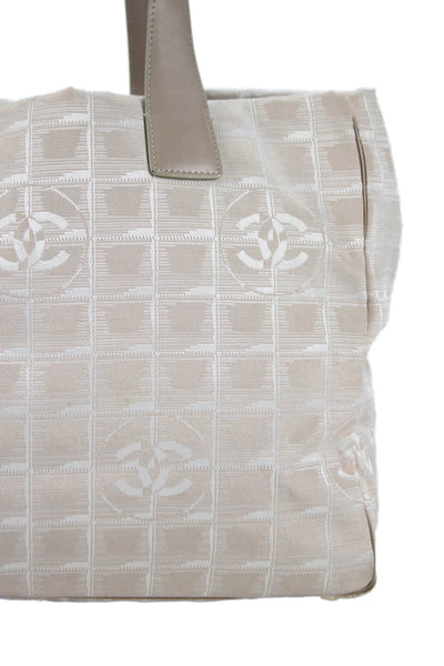 Chanel Womens Monochrome Monogram Print Handbag Light Pink