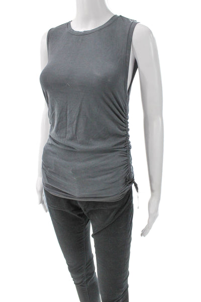 Alice + Olivia Women Basic Gray Sleeveless Crew Neck Tank Size M