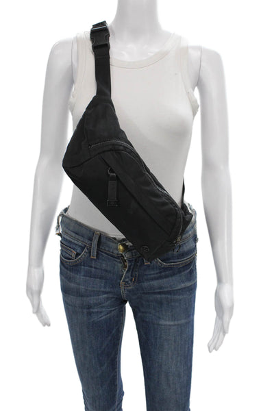Lululemon Women's Zip Closure Interior Pockets Belt Bag Black