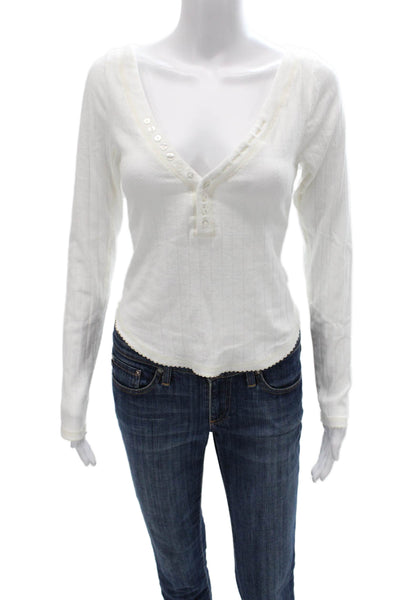 Intimately Free People Women Basic V-Neck Long Sleeve T-Shirt White Size M