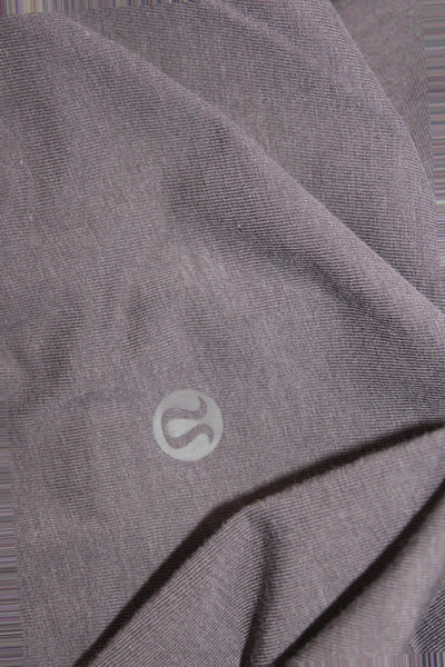 Lululemon Womens Basic V-Neck Dark Gray Short Sleeve Polyester T-Shirt Size 6