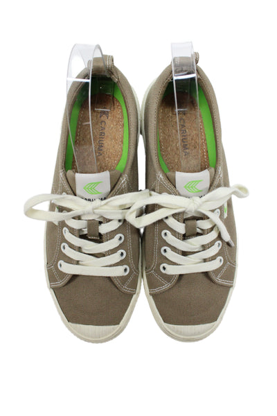 Cariuma Womens Canvas Cap Toe Low Top Sneakers Shoes Brown Size 8