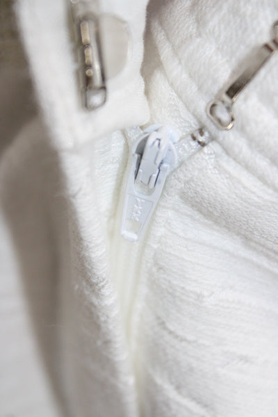 Trina Turk Women Hot Pants White Zip Size 6