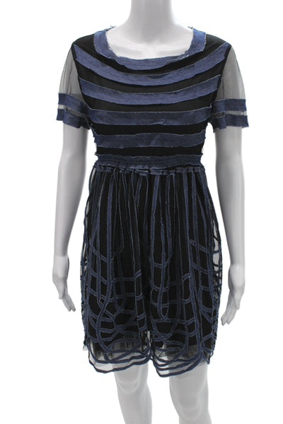 Gracia Women Fit & Flare Black Striped Scoop Neck Knee Length Dress Size M