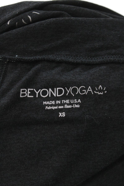 Beyond Yoga Womens Capri Leggings Gray Size XS