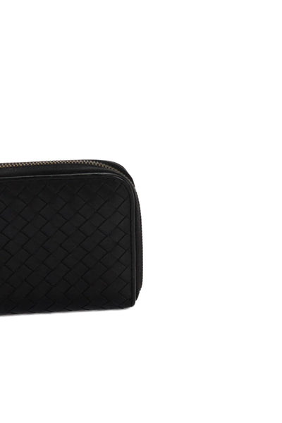 Bottega Veneta Womens Intrecciato Zip Around Closure Wallet Black