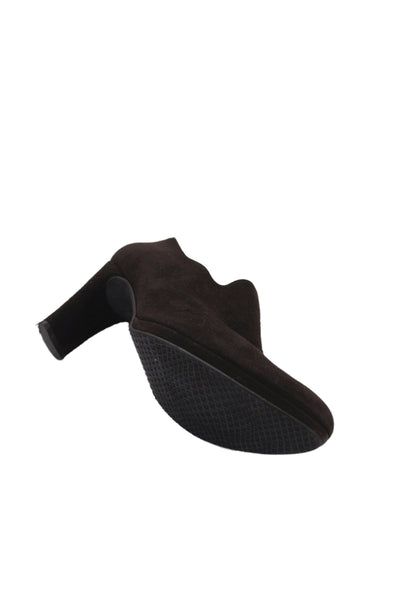 Stuart Weitzman Womens Suede closed toe  Ankle Boot Brown Size 8