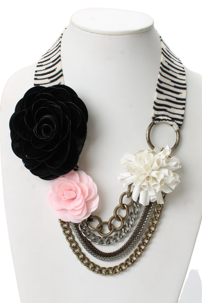 M Missoni Womens Mixed Materials Knit Fabric+Chain+Plastic Floral Necklace