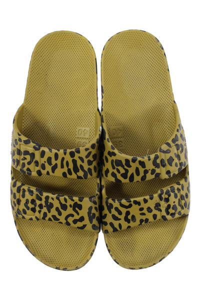 Freedom Moses Wimens Animal Print Slide On Sandals Yellow Size 39 9