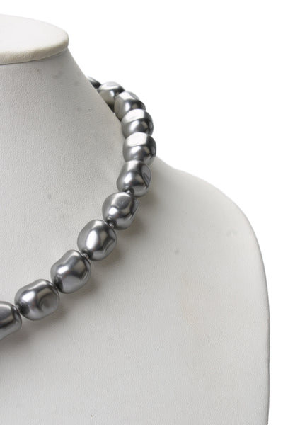 Barbara Packer Vintage Womens Gray Tone Imitation Pearl Strand Necklace 19"