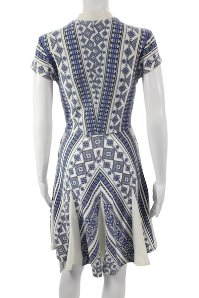Pencey Women Fit & Flare V-Neck Short Sleeve Blue Geometric Dress Size 0