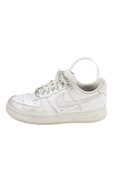 Nike Womens Lace Up Perforated Leather Air Force 1 Sneakers White Size 7