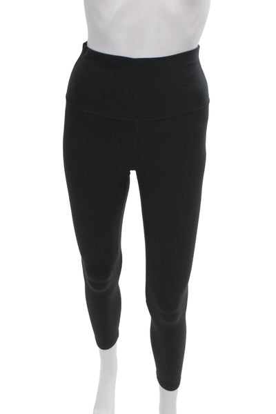 Lululemon Womens Cropped Black Nylon Leggings Athleisure Size 6