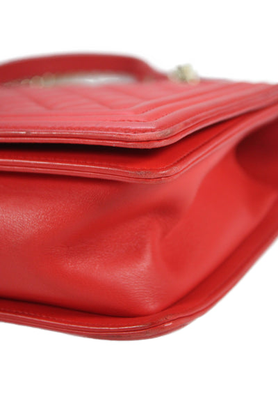 Chanel Womens Chain Strap Quilted Lambskin CC Flap Boy Bag Handbag Red