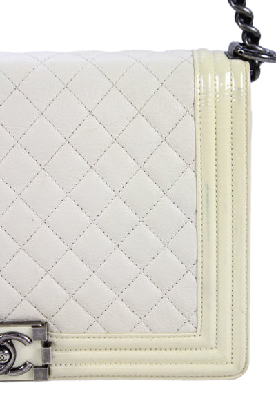 Chanel Womens Chain Strap Quilted Lambskin CC Flap Boy Bag Handbag White
