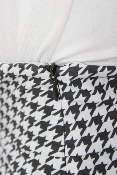 Golftini Womens A-Line Knee Length Check Black Skort Size 6