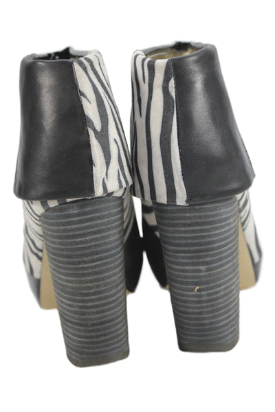Matt Bernson Women's Patent Leather  Triad Zebra  Ankle Boots Black Size 10