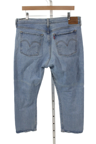 Levis Women Straight Jeans Blue High Rise 26 Inseam Size 33