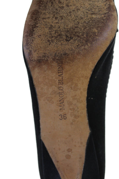 Manolo Blahnik Women's Suede Pointed Pump Closed Toed Kitten Heels Black Size 6