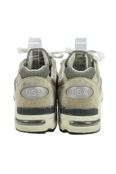 New Balance Women's Suede  Laced Running Sneaker Beige  Size 6