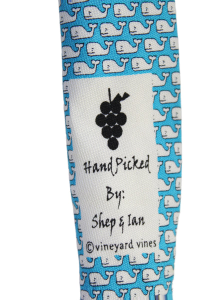 Vineyard Vines Mens Silk Novelty Whale Print Necktie Blue